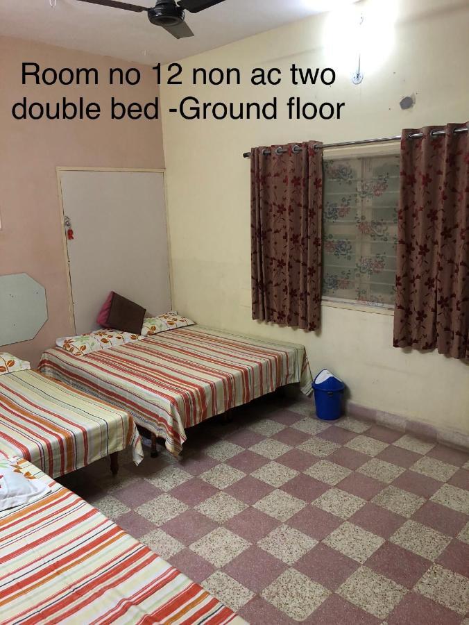 Rukmavati Guest House Mundra エクステリア 写真